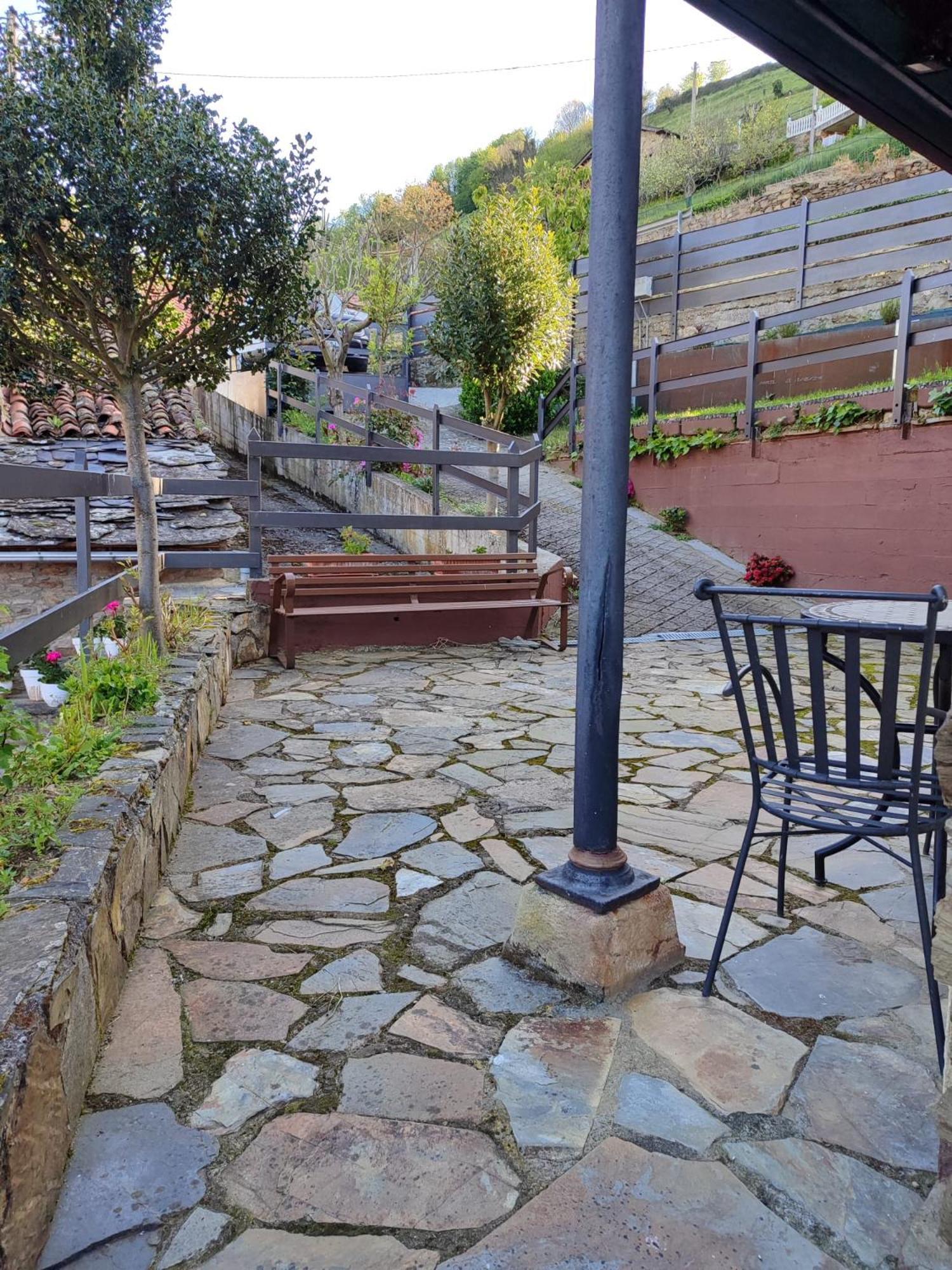 La Casina De Santulaya Villa Cangas De Narcea Eksteriør billede